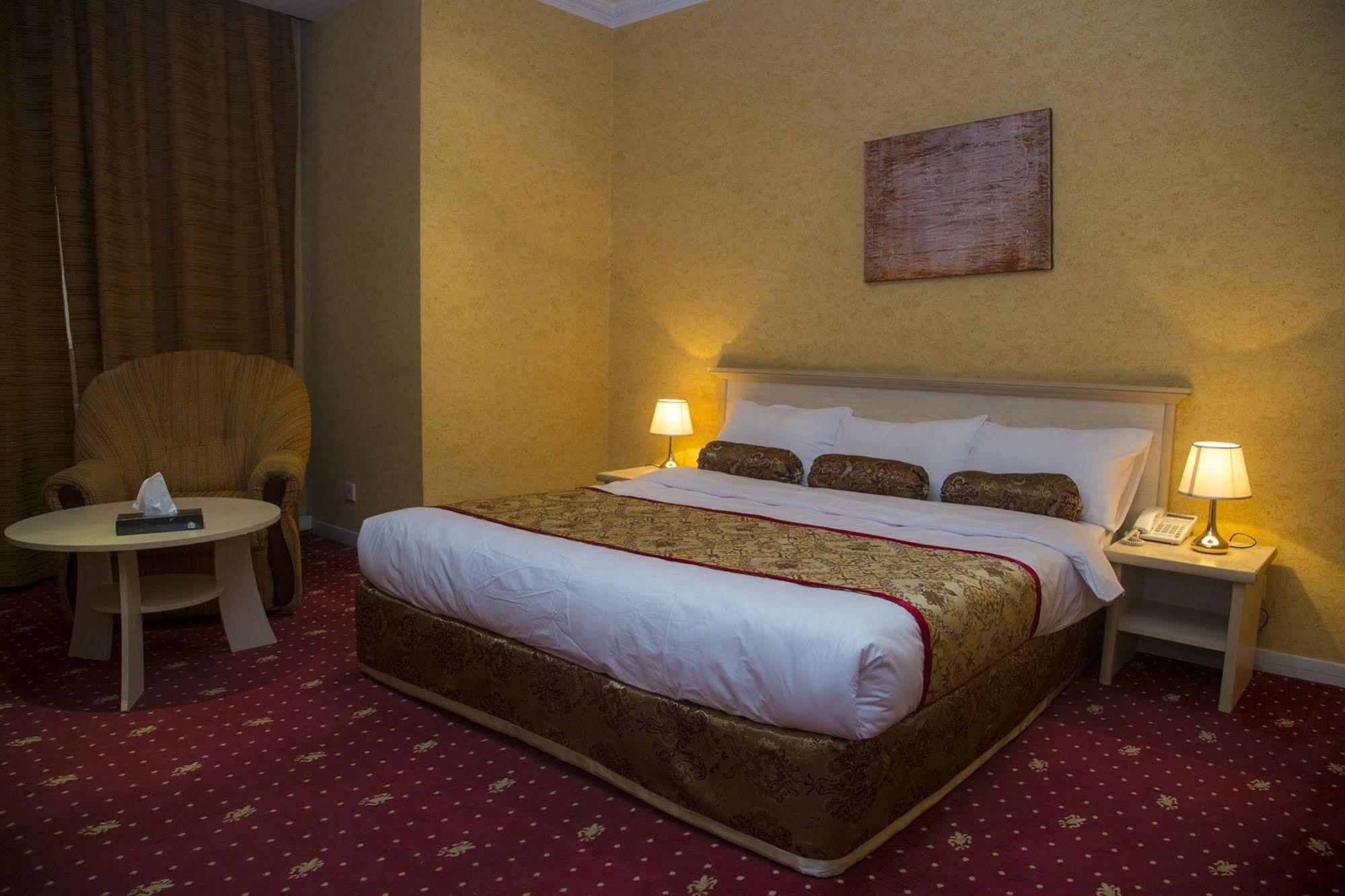 Caspian Palace Hotel Baku Exteriör bild